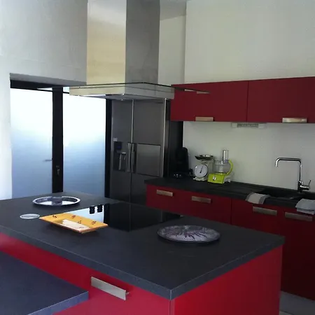 Holiday home Portail Du Ventoux Luxe Jardin Linge Fourni